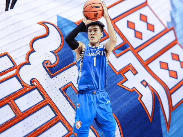 九游娱乐 -转会期体能课后,新疆广汇官宣签约备战欧篮联,话题不断,训练强度明显提升的简单介绍